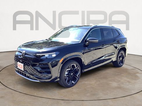 New 2026 Volkswagen Tiguan SEL R-Line AWD/4WD image 4