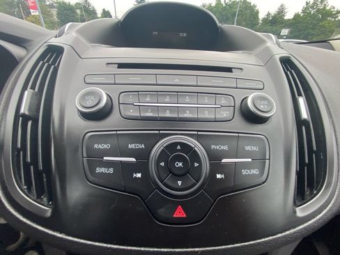 Used 2018 Ford Escape SE AWD/4WD image 23