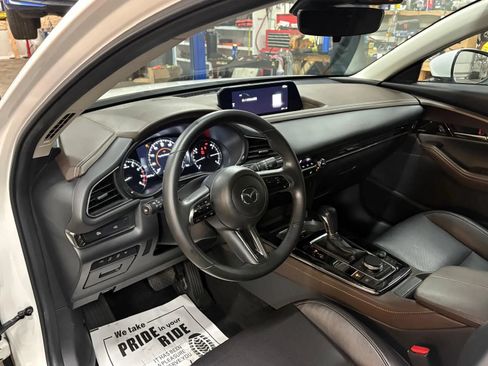 Used 2024 MAZDA CX-30 AWD 2.5 S w/ Premium Package image 17