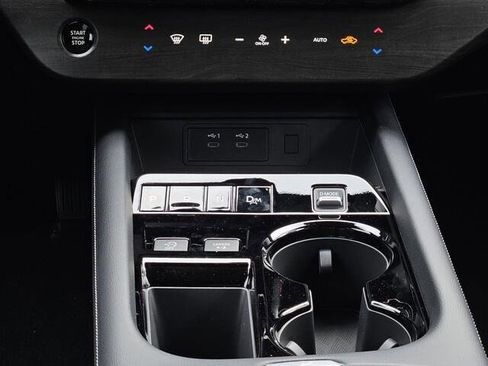 New 2025 Nissan Murano SL image 18