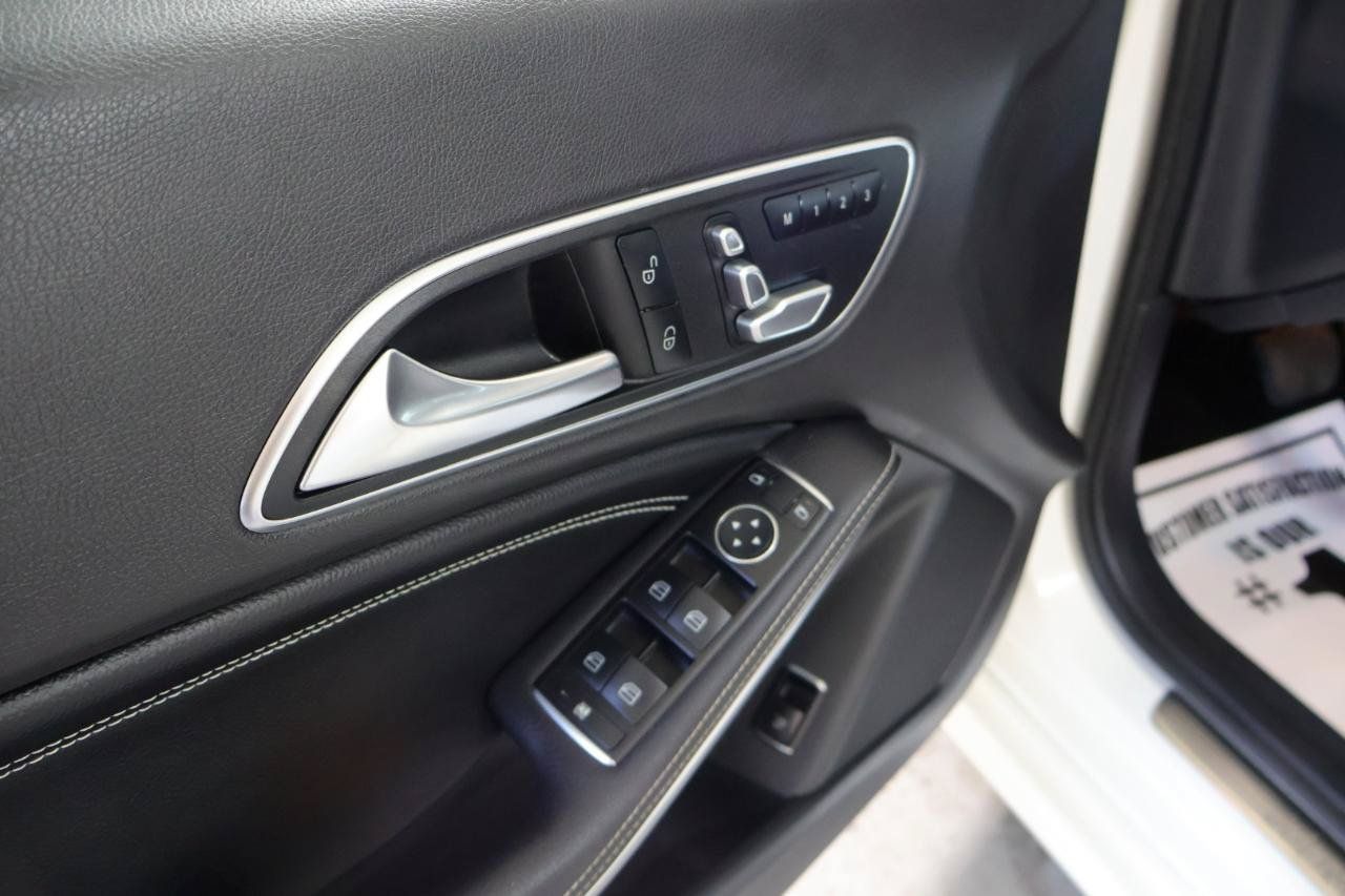 Used 2018 Mercedes-Benz CLA 250 4MATIC image 17