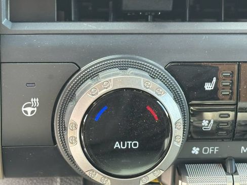 New 2026 Toyota Tacoma 4x4 Double Cab Hybrid image 17