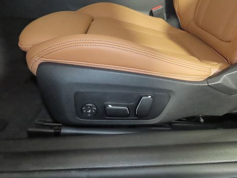 Used 2025 BMW 230i xDrive Coupe w/ M Sport Package AWD/4WD image 16
