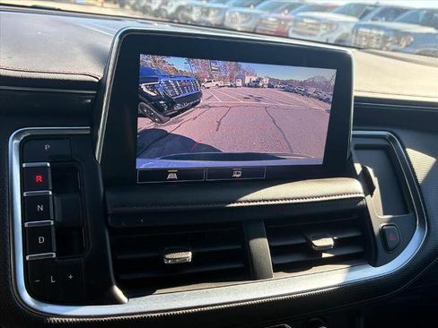 Certified 2021 Chevrolet Suburban RST image 13