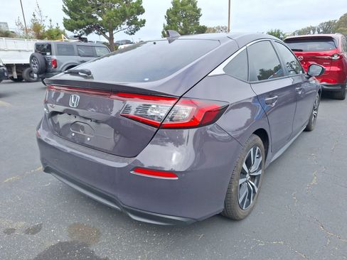 Used 2024 Honda Civic EX-L image 7