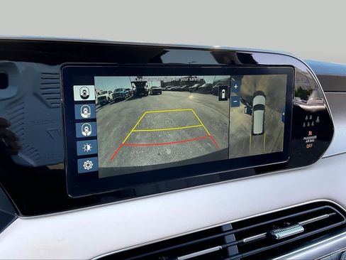 Used 2020 Hyundai Palisade Limited FWD image 23