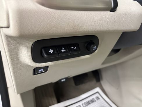 Used 2023 GMC Terrain Denali w/ LPO, Floor Liner Package image 38