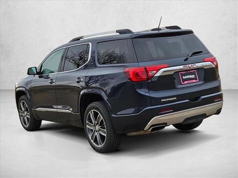 Used 2018 GMC Acadia Denali image 8