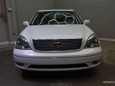 Used 2001 Lexus LS 430 RWD image 6
