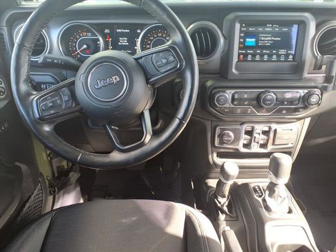 Used 2021 Jeep Wrangler Sport S image 16
