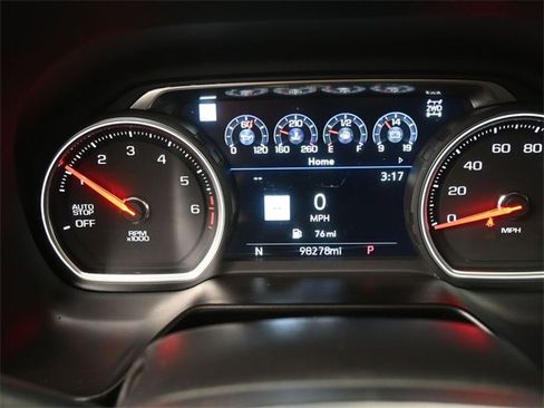 Used 2021 Chevrolet Tahoe Premier w/ Premium Package image 9