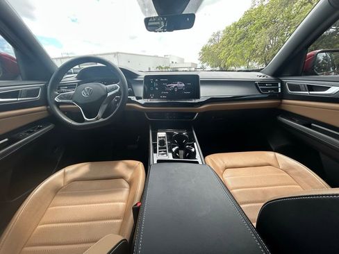 Certified 2024 Volkswagen Atlas Cross Sport SEL image 10