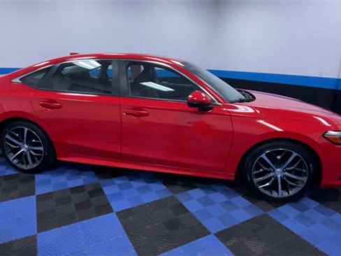 Certified 2022 Honda Civic Touring image 9