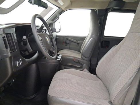 Used 2024 Chevrolet Express 3500 LT w/ LT Preferred Equipment Group image 12