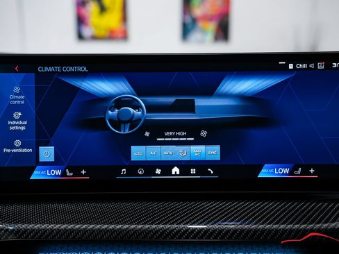 Used 2025 BMW M2 w/ Lighting Package RWD image 64