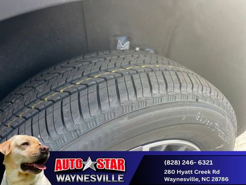 New 2026 Chevrolet Traverse LT w/ Driver Confidence Package image 26