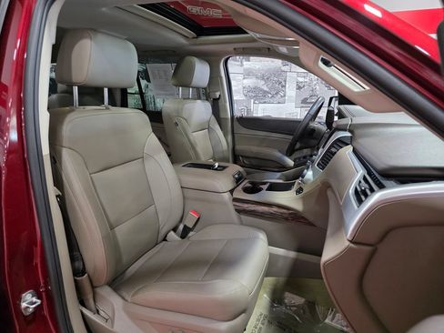 Used 2018 GMC Yukon SLT w/ Premium Edition AWD/4WD image 18