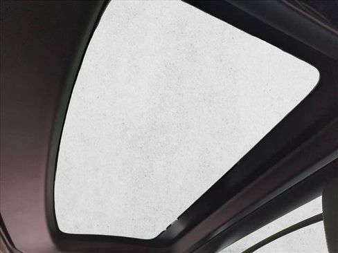 Used 2020 Mercedes-Benz SLC 300 image 12