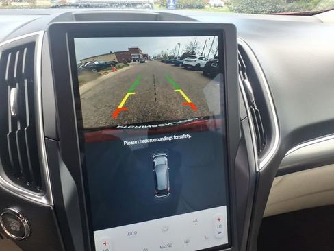 Certified 2023 Ford Edge Titanium AWD/4WD image 20