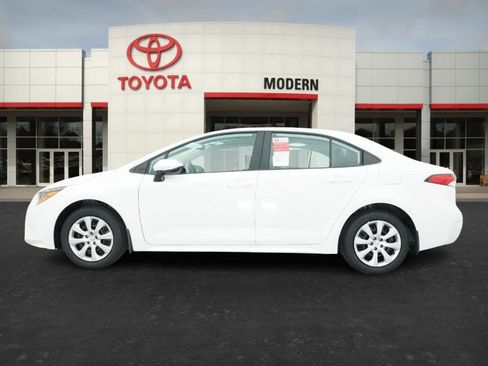 New 2026 Toyota Corolla LE image 10