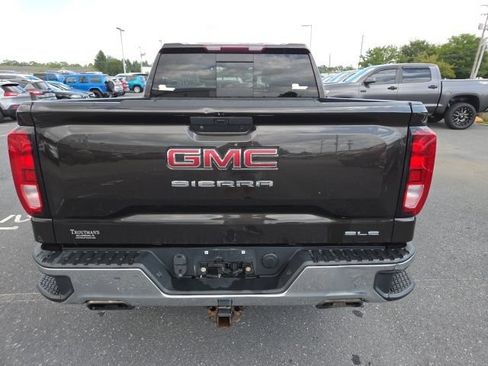Used 2020 GMC Sierra 1500 SLE w/ SLE Value Package AWD/4WD image 16