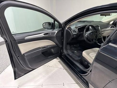 Used 2018 Ford Fusion S FWD image 6