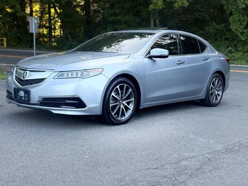Used 2015 Acura TLX V6 w/ Technology Package FWD image 3