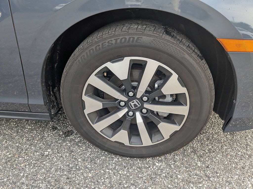 Used 2025 Honda Odyssey EX-L image 11
