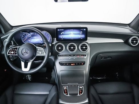 Certified 2021 Mercedes-Benz GLC 300 image 6