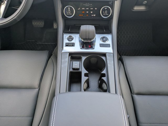 New 2026 Jaguar F-PACE R-Dynamic S AWD/4WD image 27