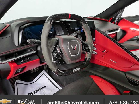 Used 2024 Chevrolet Corvette Z06 w/ Chrome Exterior Badge Package RWD image 4
