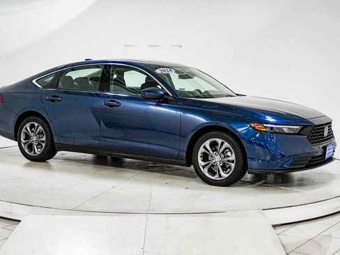 Used 2024 Honda Accord EX image 13