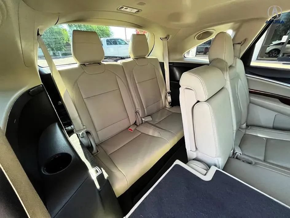 Used 2018 Acura MDX w/ Technology Package FWD image 16