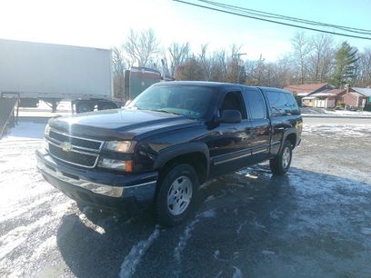 Used 2006 Chevrolet Silverado 1500 LT w/ Light Duty Power Package