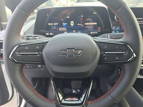 New 2025 Chevrolet Equinox EV RS image 20