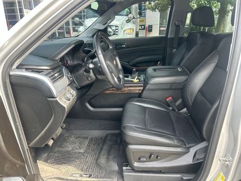 Used 2020 Chevrolet Tahoe LT AWD/4WD image 11