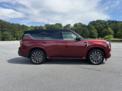 Certified 2025 Nissan Armada Platinum Reserve AWD/4WD image 10