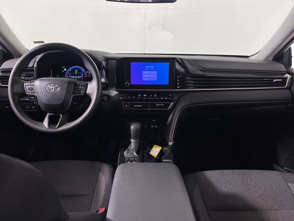 Used 2025 Toyota Camry LE FWD image 14