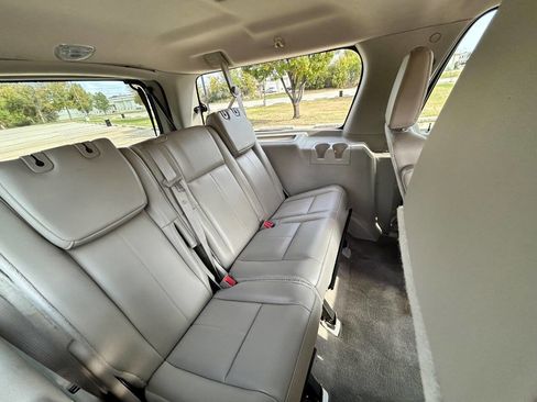 Used 2013 Ford Expedition EL Limited image 16