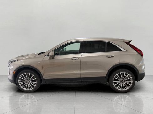 Used 2024 Cadillac XT4 Premium Luxury w/ Cold Weather Package image 5
