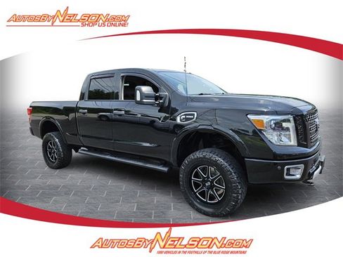 Used 2017 Nissan Titan PRO-4X w/ Pro-4x Convenience Package image 1