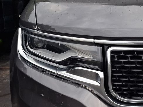 Used 2022 Jeep Wagoneer Series II AWD/4WD image 6