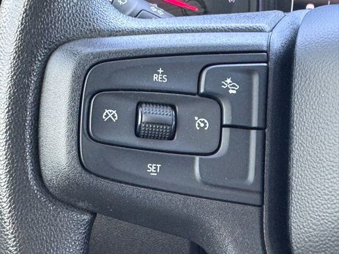Used 2023 Chevrolet Silverado 1500 Custom image 26