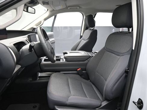 Used 2025 Ford Expedition Max Active RWD image 10
