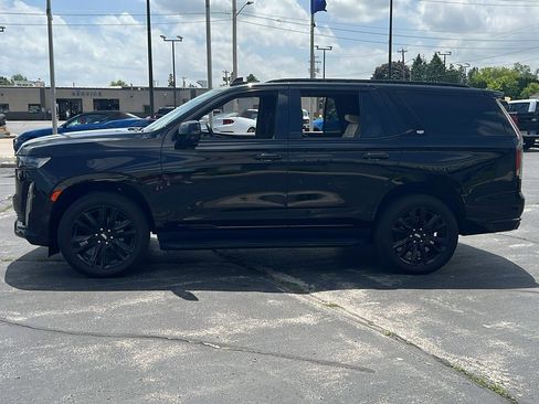Used 2024 Cadillac Escalade Sport image 9
