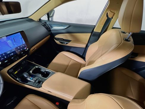 Used 2024 Lexus NX 350 AWD w/ Vision Package image 23