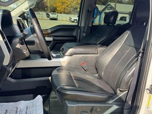 Used 2019 Ford F150 Lariat w/ Equipment Group 502A Luxury image 20