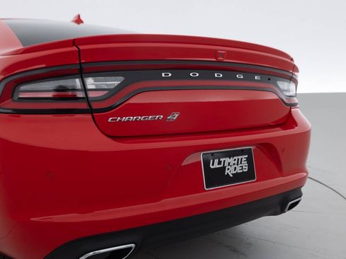 Used 2018 Dodge Charger GT AWD/4WD image 17
