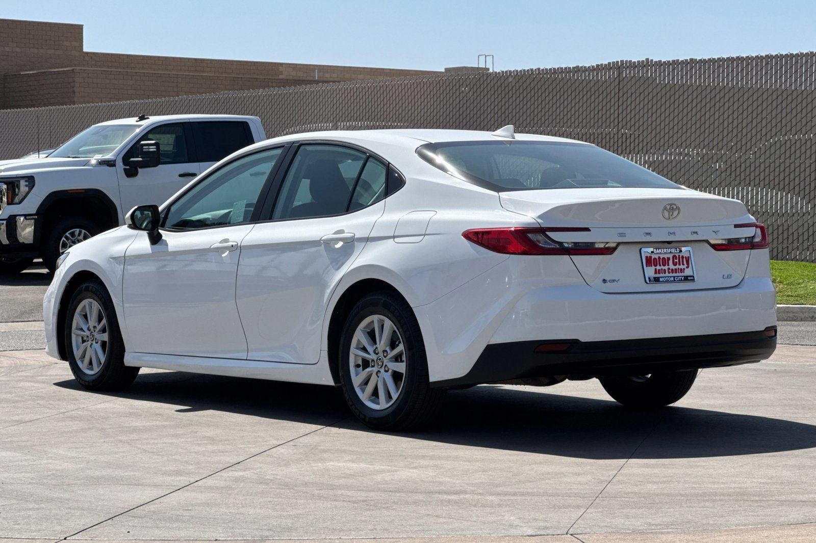 Used 2025 Toyota Camry LE FWD image 6