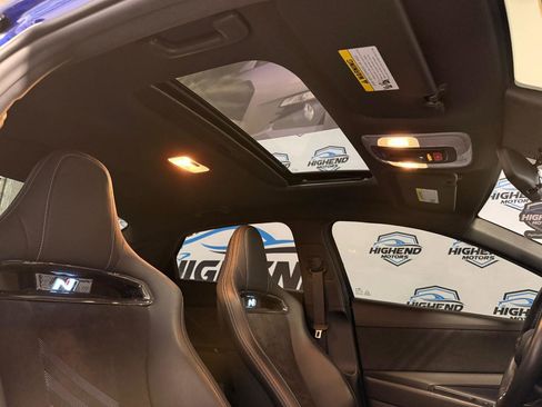 Used 2024 Hyundai Elantra N image 25